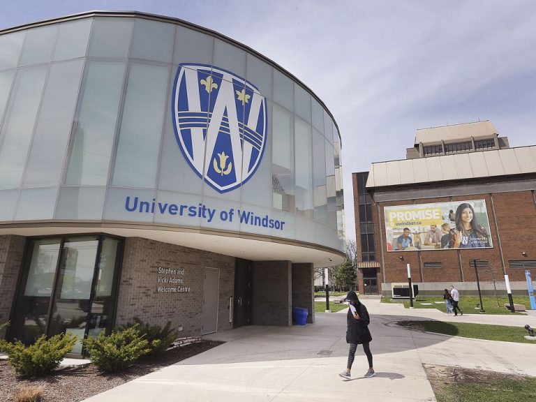 溫莎大學 University of Windsor